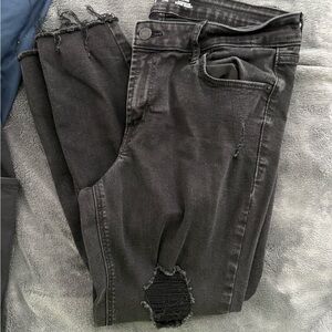 Women’s Distressed Black Jeans